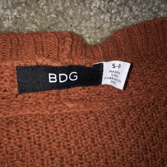 Urban outfitters size small orange cardigan - Picture 3 of 3